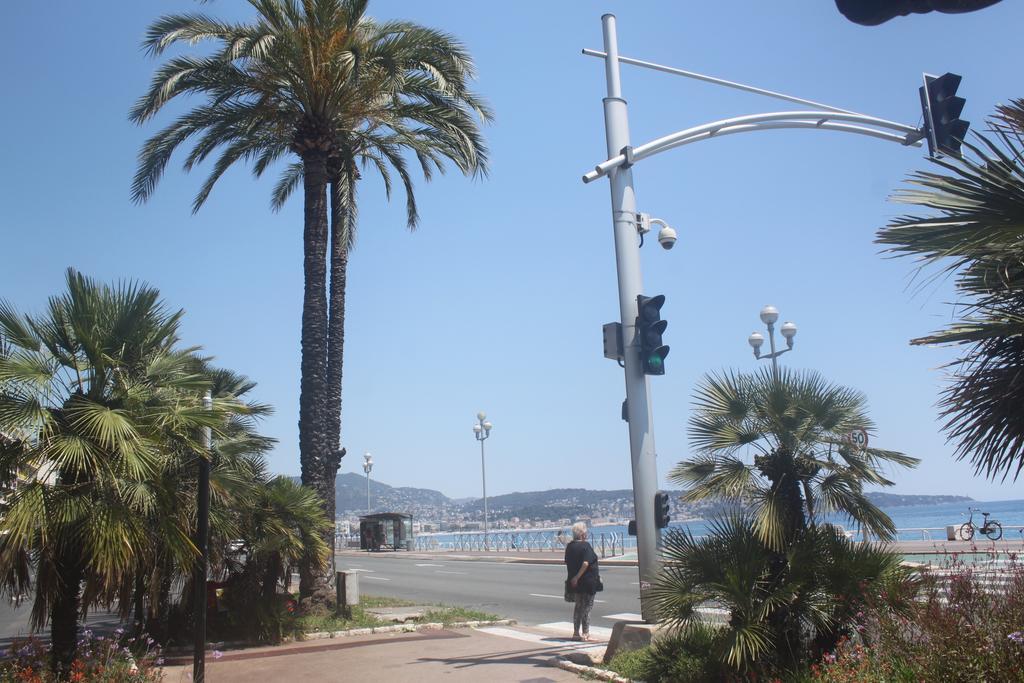 Top Floor Apartment Santa Barbara Nice Buitenkant foto